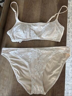 Sheer Floral Lace Bralette & Bikini Set - White